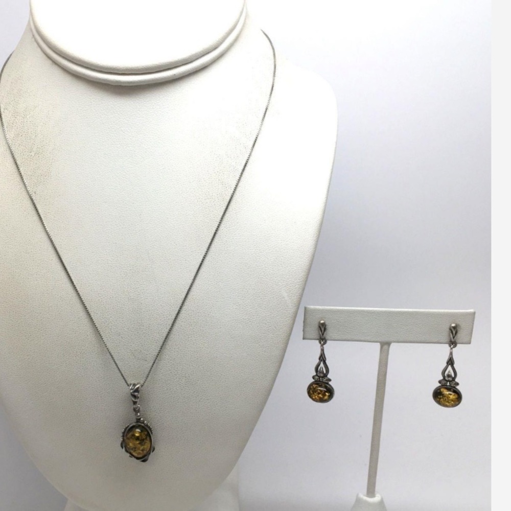 Sterling & Amber/Resin Pendant Necklace
& Earrings Set